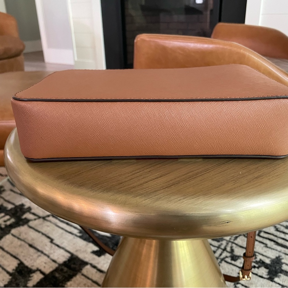 Michael Kors Jet Set Stripe Crossbody - Picture 4 of 9